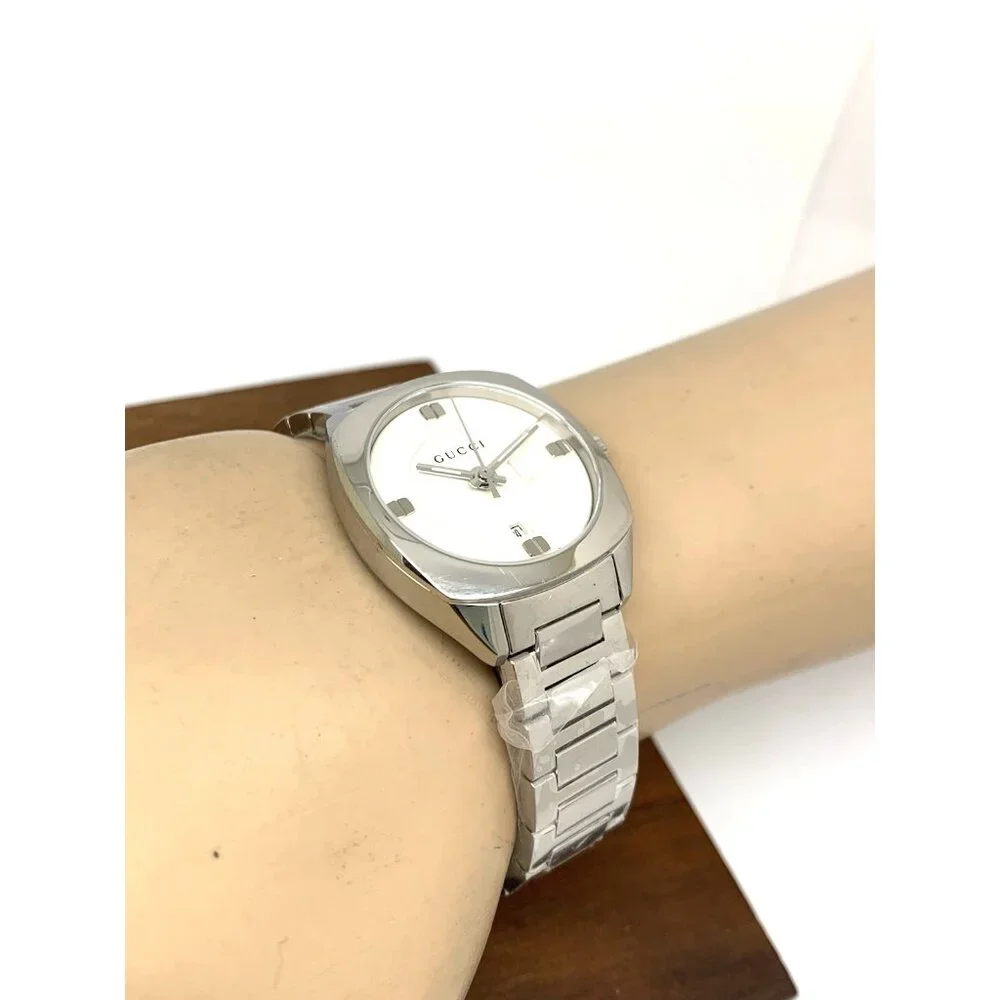 Gucci Women's Watch YA142502 Swiss Quartz GG2570 White Dial Silver Steel 29mm